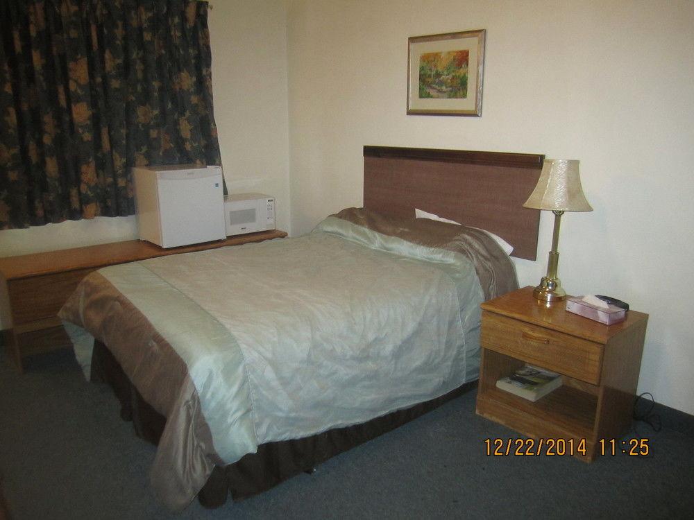 The Capri Motel Winnipeg Esterno foto