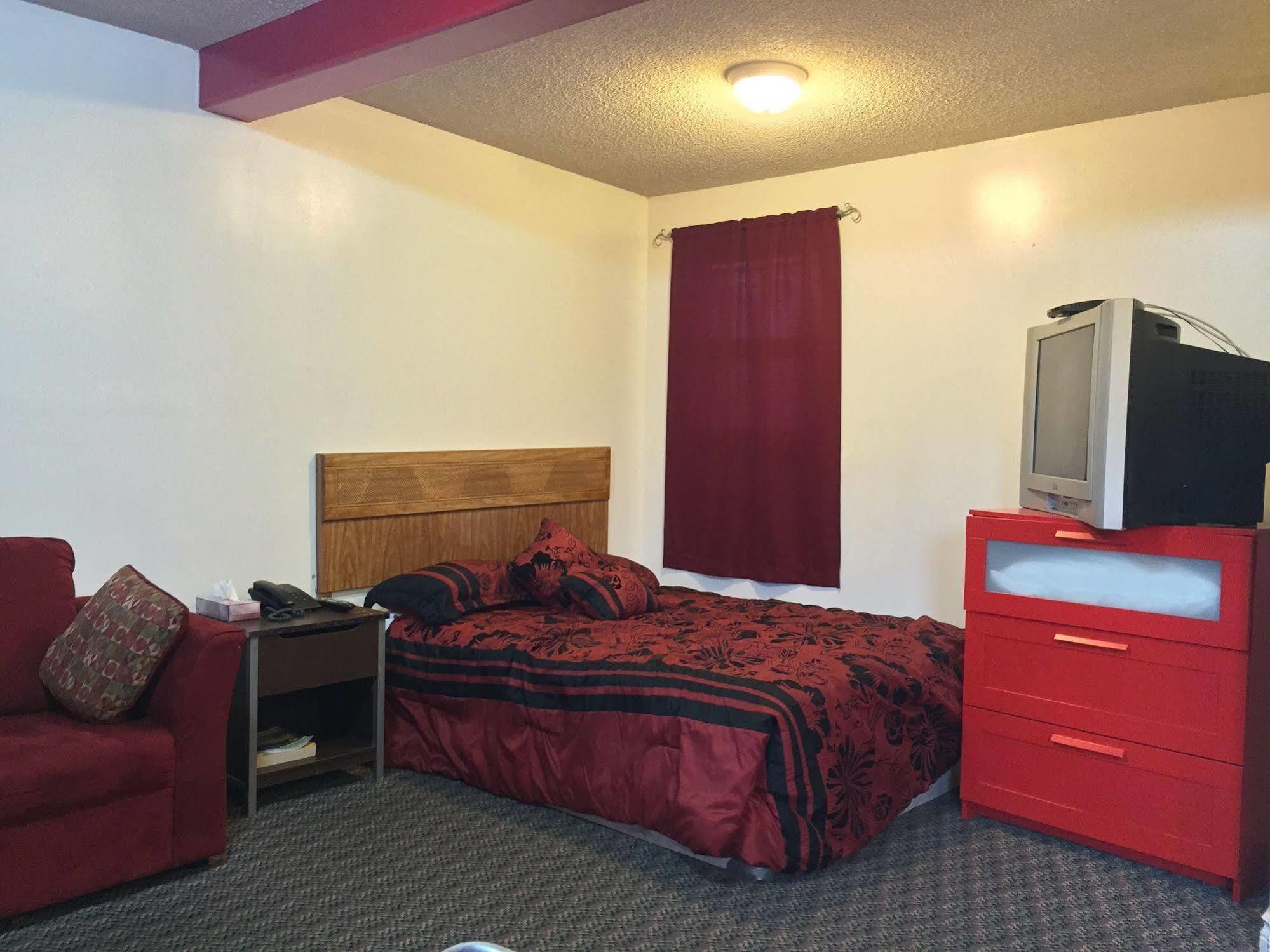The Capri Motel Winnipeg Esterno foto