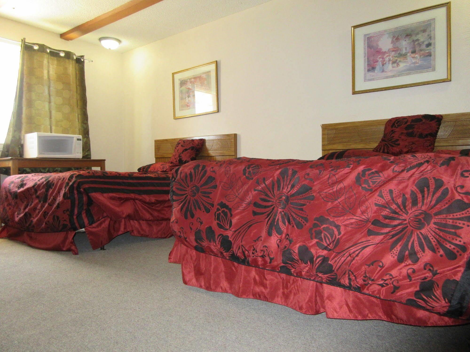 The Capri Motel Winnipeg Esterno foto